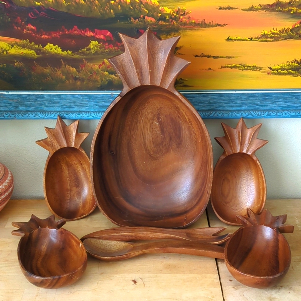Bundle of Vintage Monkey Pod with 5 Bowls and Serving Spoon/Fork